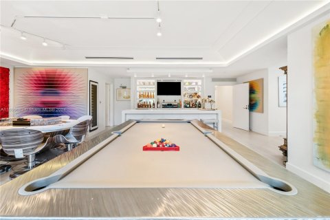 Condominio en venta en Miami Beach, Florida, 5 dormitorios, 525.36 m2 № 1232459 - foto 9