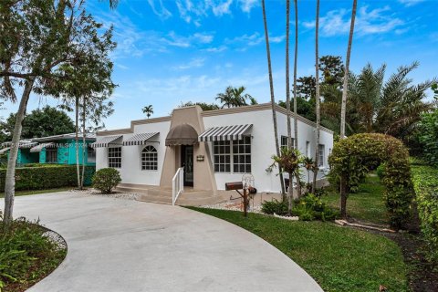 Villa ou maison à vendre à Miami Springs, Floride: 3 chambres, 116.41 m2 № 963109 - photo 3