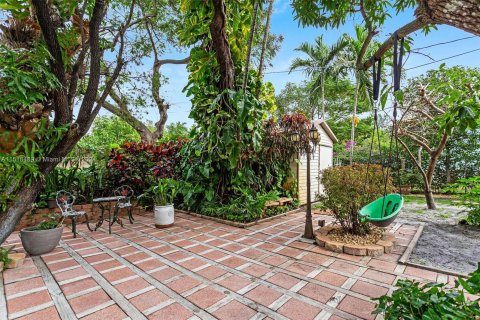 Villa ou maison à vendre à Miami Springs, Floride: 3 chambres, 116.41 m2 № 963109 - photo 11