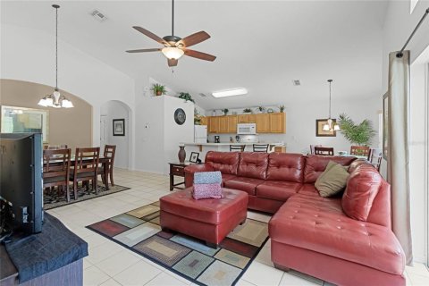 Casa en venta en Davenport, Florida, 4 dormitorios, 171.31 m2 № 1313892 - foto 11