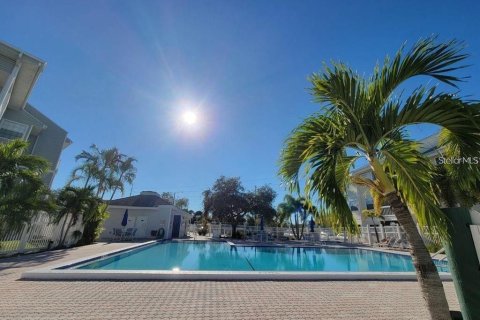 Condominio en alquiler en Saint Petersburg, Florida, 2 dormitorios, 66.89 m2 № 1356359 - foto 21