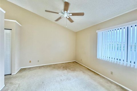 Copropriété à louer à Winter Haven, Floride: 2 chambres, 76.92 m2 № 1356357 - photo 16