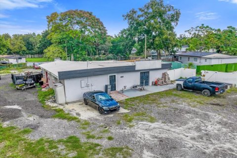 Immobilier commercial à vendre à Orlando, Floride: 402.08 m2 № 1405140 - photo 13