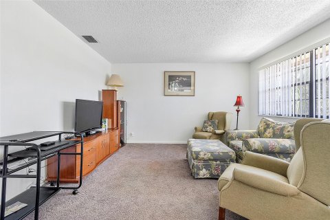 Condominio en venta en Coral Springs, Florida, 2 dormitorios, 79.9 m2 № 860375 - foto 4