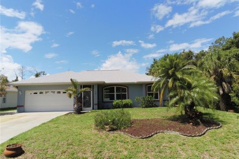 Villa ou maison à vendre à North Port, Floride: 3 chambres, 114.27 m2 № 1250168 - photo 1