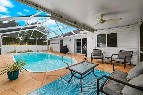 Casa en venta en Land O' Lakes, Florida, 3 dormitorios, 146.79 m2 № 1388622 - foto 17