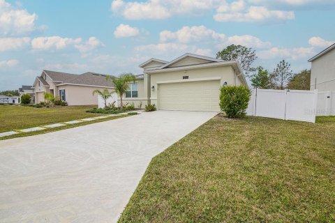 Villa ou maison à vendre à Clermont, Floride: 4 chambres, 195.93 m2 № 1346208 - photo 4