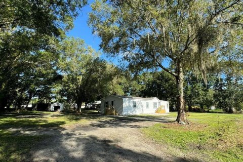 Villa ou maison à vendre à Zephyrhills, Floride: 5 chambres, 159.42 m2 № 1346209 - photo 4