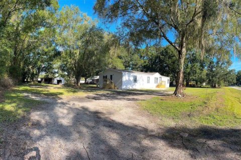 House in Zephyrhills, Florida 5 bedrooms, 159.42 sq.m. № 1346209 - photo 11