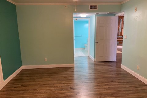 Copropriété à vendre à Dania Beach, Floride: 2 chambres, 106.84 m2 № 930003 - photo 9