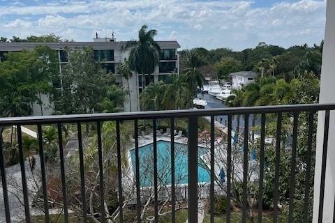 Condo in Fort Lauderdale, Florida, 2 bedrooms  № 1103506 - photo 22