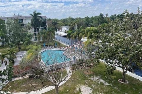 Copropriété à vendre à Fort Lauderdale, Floride: 2 chambres, 103.12 m2 № 1103506 - photo 21