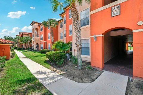 Copropriété à vendre à Orlando, Floride: 2 chambres, 99.68 m2 № 1307248 - photo 2