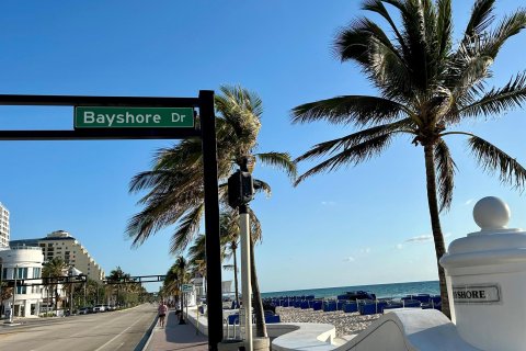 Condo in Fort Lauderdale, Florida, 1 bedroom  № 1178198 - photo 2