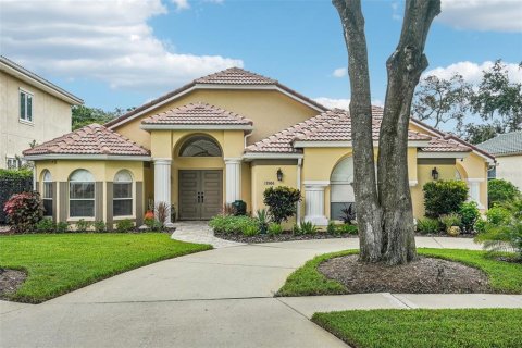 House in Tampa, Florida 4 bedrooms, 225.57 sq.m. № 1343152 - photo 6