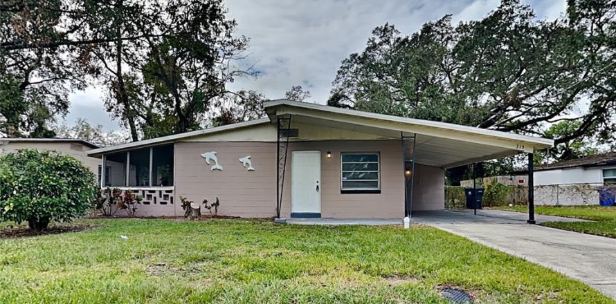 House in Tampa, Florida 3 bedrooms, 122.26 sq.m. № 1434136