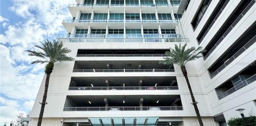 Condominio en Orlando, Florida, 2 dormitorios  № 1335158