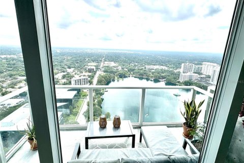 Condo in Orlando, Florida, 2 bedrooms  № 1335158 - photo 24