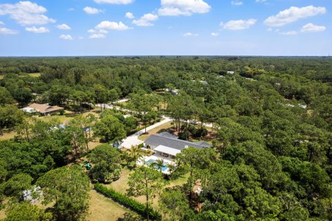 Villa ou maison à vendre à Jupiter, Floride: 4 chambres, 246.19 m2 № 1142610 - photo 1