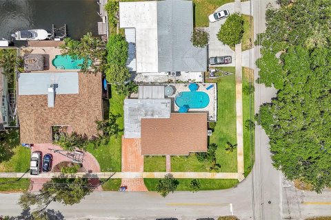 Villa ou maison à vendre à Hollywood, Floride: 3 chambres, 132.94 m2 № 1163178 - photo 7