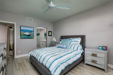 Condominio en venta en South Pasadena, Florida, 2 dormitorios, 106.37 m2 № 792758 - foto 12