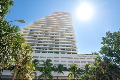 Copropriété à louer à Fort Lauderdale, Floride: 2 chambres, 170.57 m2 № 913278 - photo 13