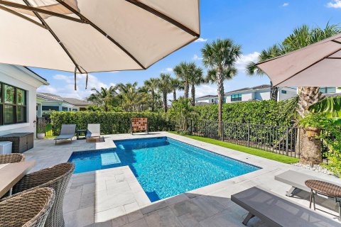 Villa ou maison à vendre à Palm Beach Gardens, Floride: 4 chambres, 293.76 m2 № 913293 - photo 15