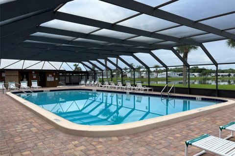 Condo in Okeechobee, Florida, 2 bedrooms  № 1254542 - photo 23