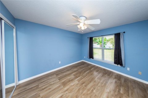 Casa en venta en DeLand, Florida, 4 dormitorios, 217.39 m2 № 1326771 - foto 27