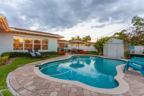 Villa ou maison à vendre à Deerfield Beach, Floride: 4 chambres, 189.33 m2 № 1310518 - photo 3