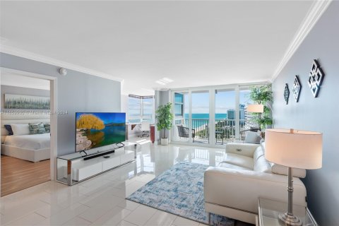 Copropriété à vendre à Pompano Beach, Floride: 2 chambres, 148.64 m2 № 1370848 - photo 18