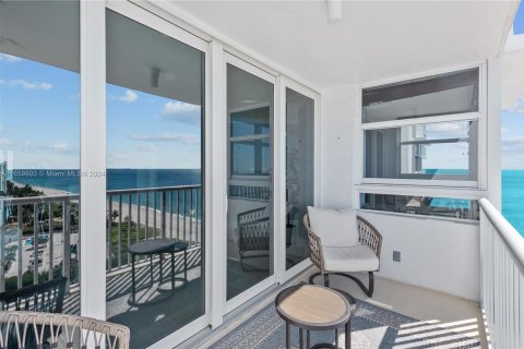 Copropriété à vendre à Pompano Beach, Floride: 2 chambres, 148.64 m2 № 1370848 - photo 6