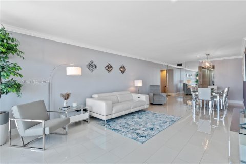 Copropriété à vendre à Pompano Beach, Floride: 2 chambres, 148.64 m2 № 1370848 - photo 16