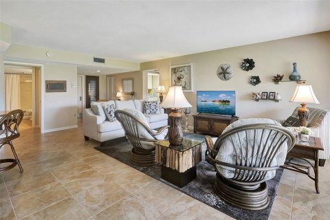 Copropriété à vendre à Punta Gorda, Floride: 2 chambres, 140.84 m2 № 1302044 - photo 6