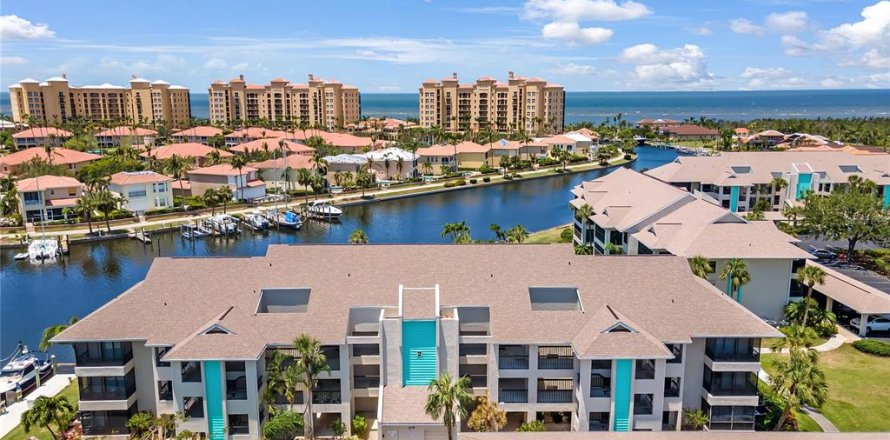 Condo à Punta Gorda, Floride, 2 chambres  № 1302044