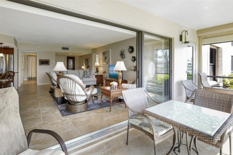 Copropriété à vendre à Punta Gorda, Floride: 2 chambres, 140.84 m2 № 1302044 - photo 11