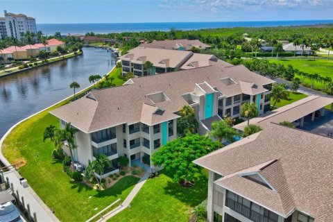 Condominio en venta en Punta Gorda, Florida, 2 dormitorios, 140.84 m2 № 1302044 - foto 2