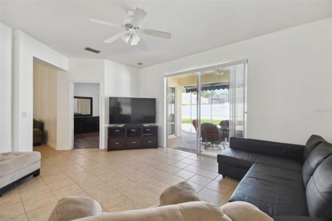 Casa en venta en Davenport, Florida, 3 dormitorios, 148.64 m2 № 1282980 - foto 27