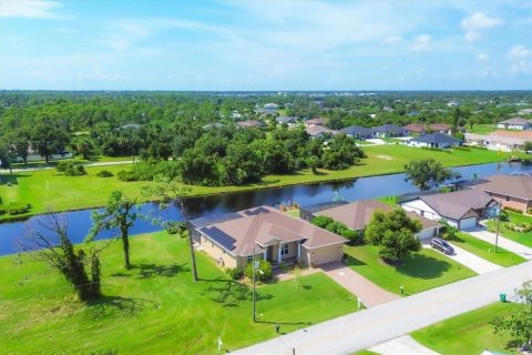 Villa ou maison à vendre à Rotonda, Floride: 3 chambres, 228.08 m2 № 1369812 - photo 4