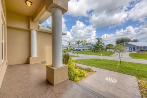 Casa en venta en Rotonda, Florida, 3 dormitorios, 228.08 m2 № 1369812 - foto 9