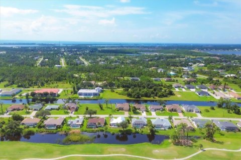 Villa ou maison à vendre à Rotonda, Floride: 3 chambres, 228.08 m2 № 1369812 - photo 2