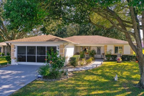 Villa ou maison à vendre à Ocala, Floride: 3 chambres, 145.67 m2 № 1418161 - photo 1