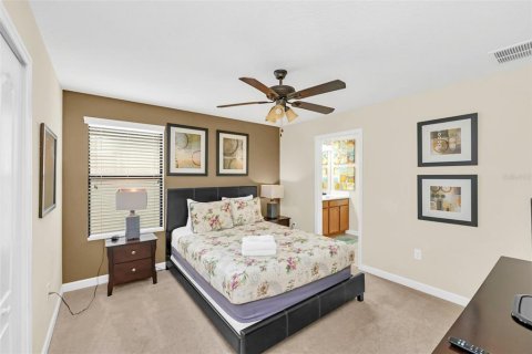 Casa en venta en Davenport, Florida, 6 dormitorios, 284.56 m2 № 790016 - foto 26