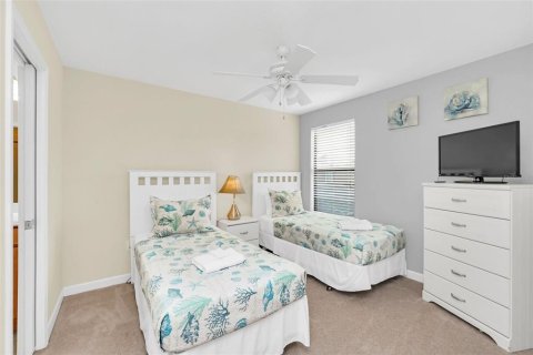 Casa en venta en Davenport, Florida, 6 dormitorios, 284.56 m2 № 790016 - foto 28