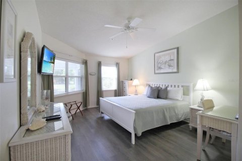 Condo in Sarasota, Florida, 2 bedrooms  № 877224 - photo 25