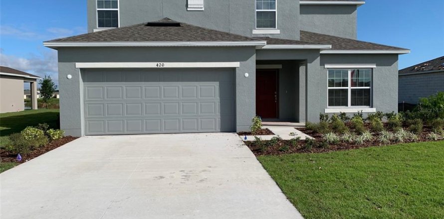 House in Kissimmee, Florida 5 bedrooms, 212.47 sq.m. № 1374610