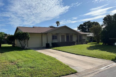 Villa ou maison à louer à Orlando, Floride: 2 chambres, 121.89 m2 № 1354210 - photo 23