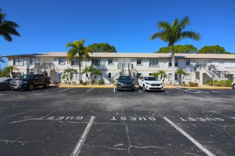 Copropriété à vendre à Punta Gorda, Floride: 2 chambres, 82.13 m2 № 1357546 - photo 29