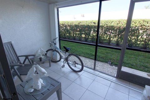 Copropriété à vendre à Punta Gorda, Floride: 2 chambres, 82.13 m2 № 1357546 - photo 18