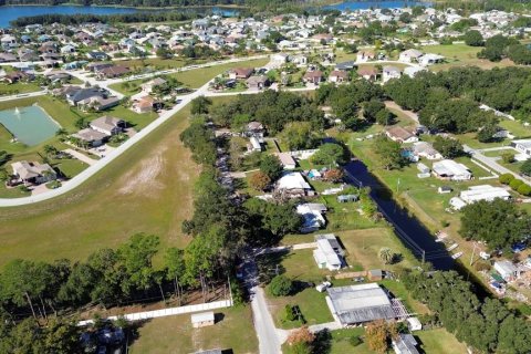 Terreno en venta en Polk City, Florida № 1357591 - foto 11